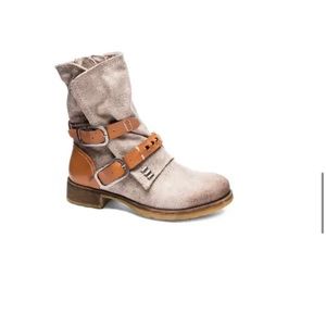 Dirty Laundry Tycen Buckle Boot